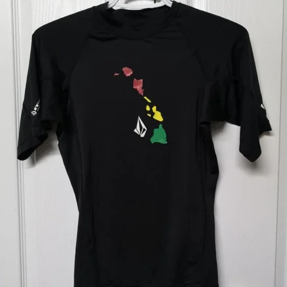 Volcom UPF - Picture 1 of 5